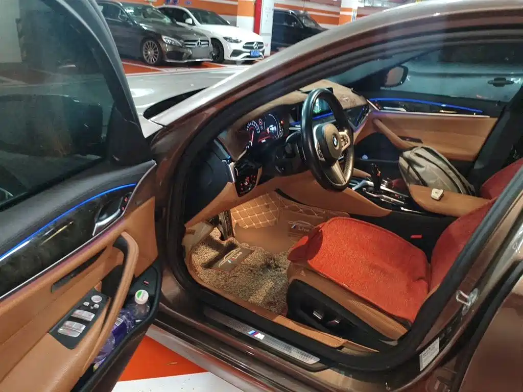 BMW 5 Series 2018 Facelift 530Li Leading M Sport Package фото 13