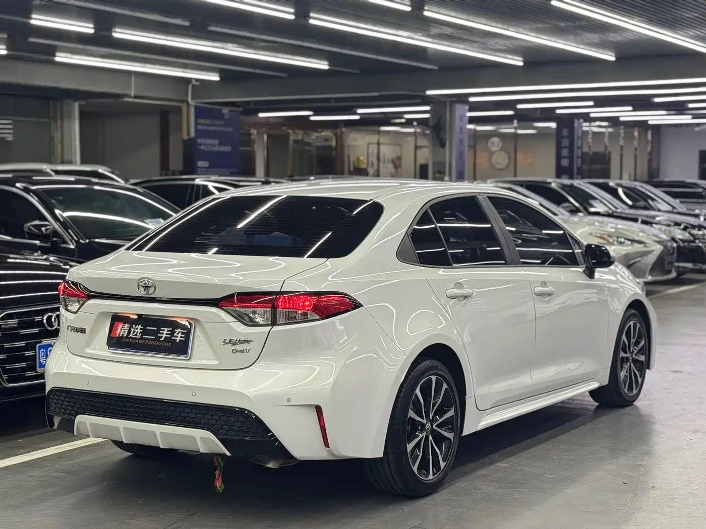 Toyota Levin 2021 185T CVT Sport Edition фото 12