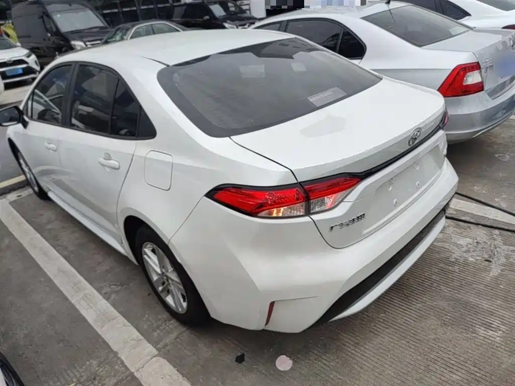 Toyota Levin 2021 185T CVT Luxury Edition фото 5