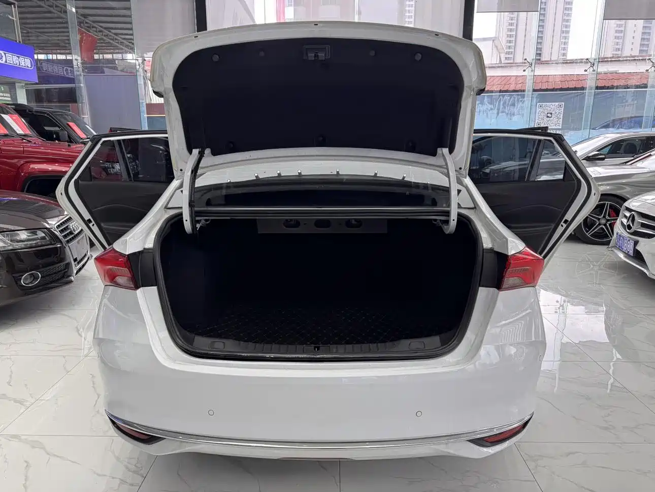Buick Verano 2023 Pro Joy Edition фото 24