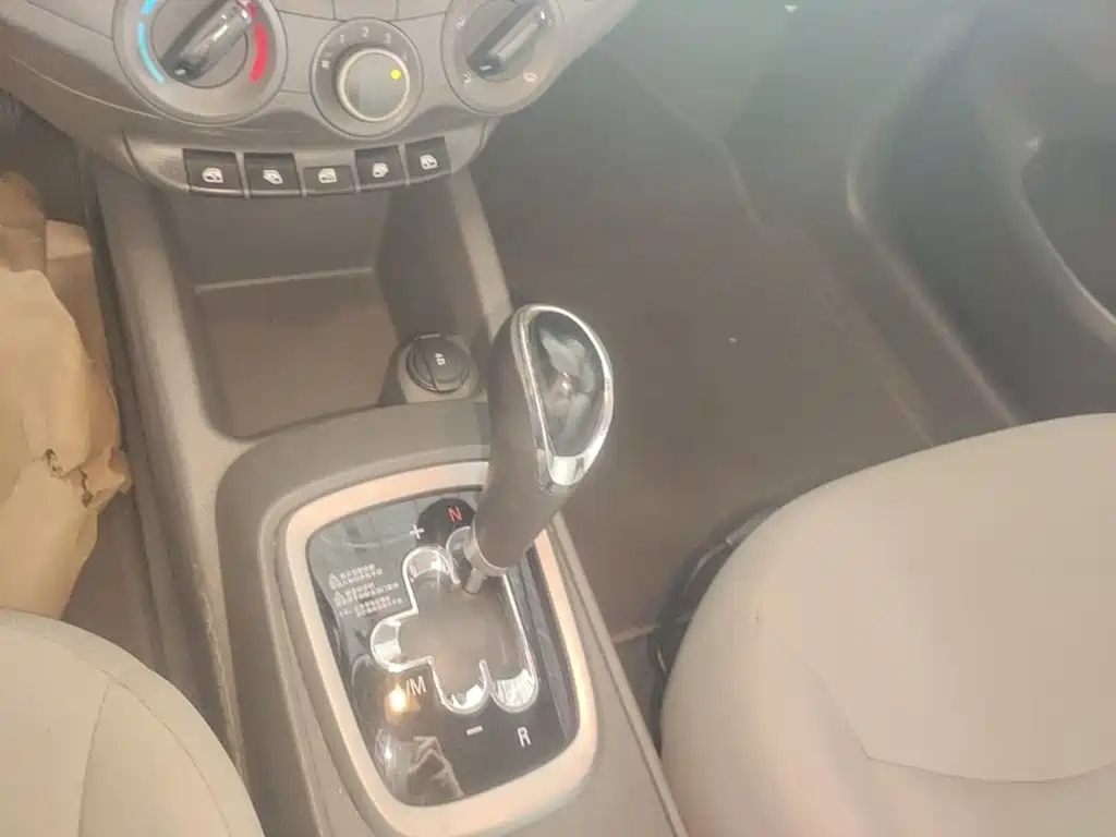 Chevrolet Sail 2017 2015 Sail 3 1.3L AMT Ideal Edition