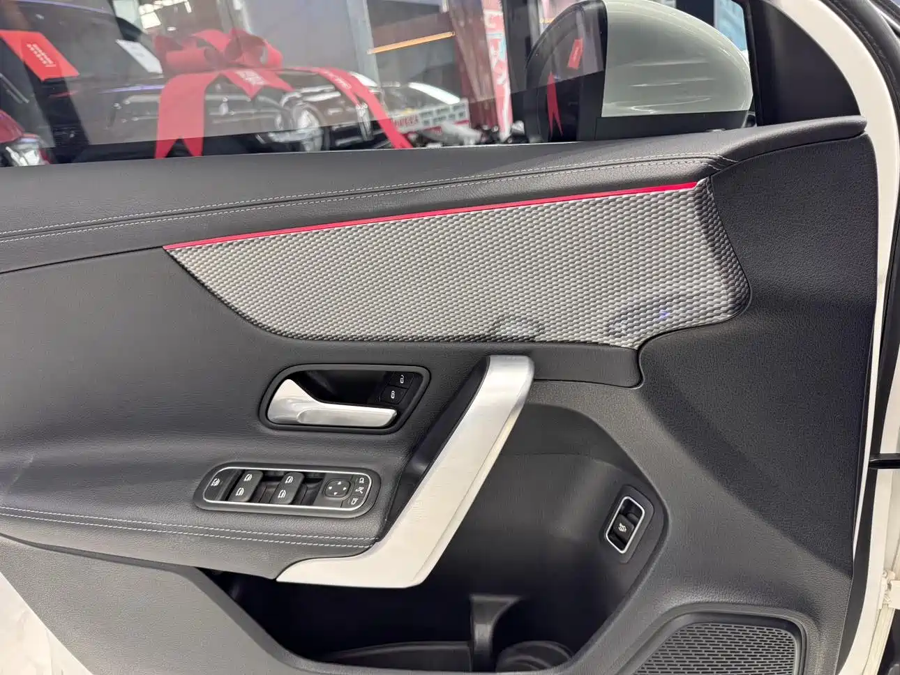 Mercedes-Benz A-Class 2020 Facelift A 200 L Sport Sedan Dynamic фото 22