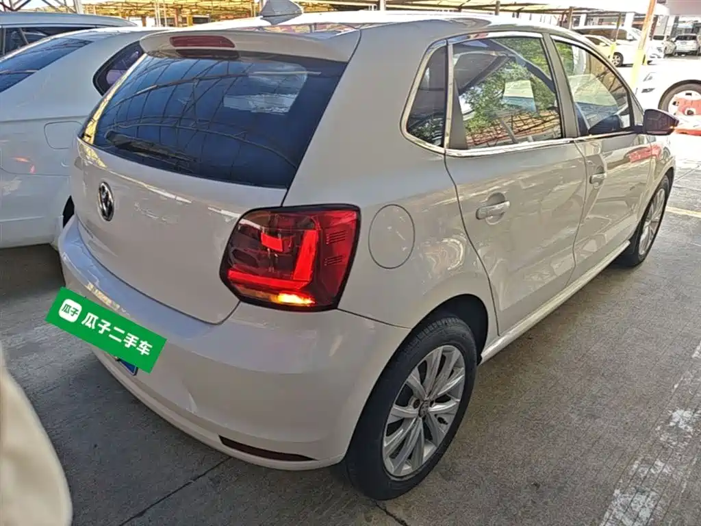Volkswagen Polo 2018 1.5L Manual Safe Drive фото 7