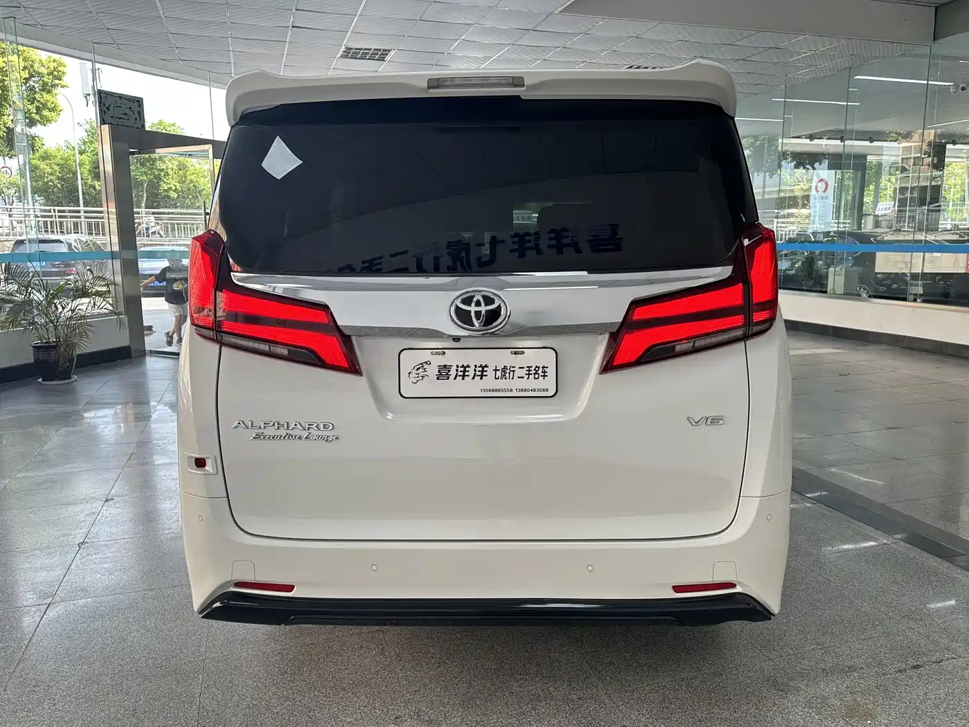 Toyota Alphard 2018 Facelift 3.5L Premium Edition фото 4