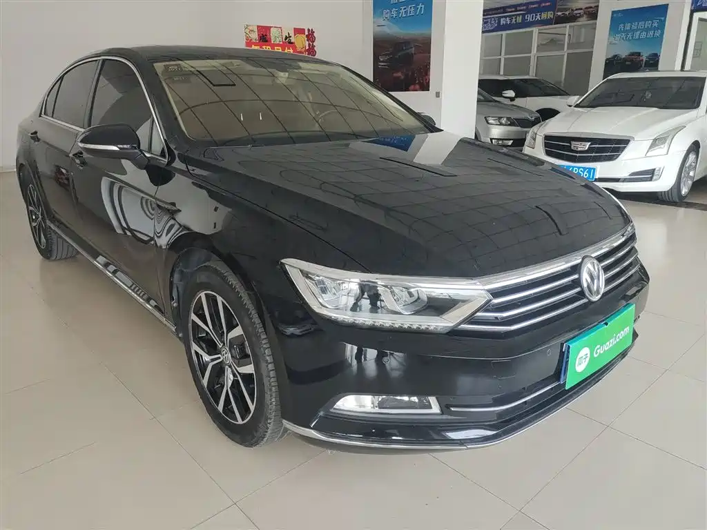 Volkswagen Magotan 2017 330TSI DSG Luxury фото 4