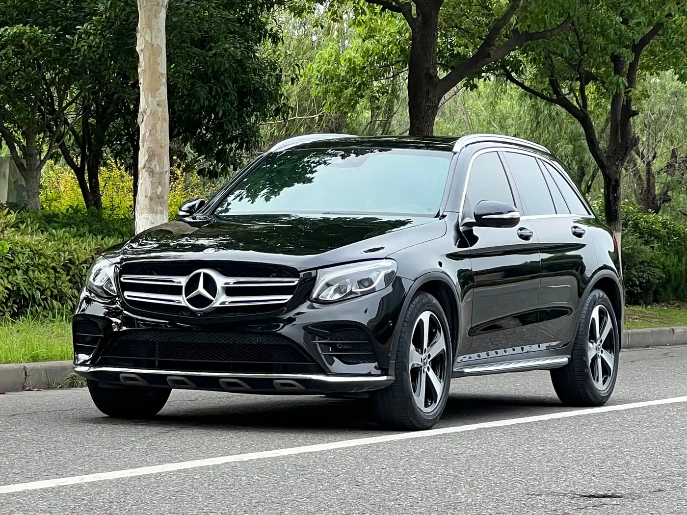 Mercedes-Benz GLC 2018 Facelift GLC 260 4MATIC Luxury