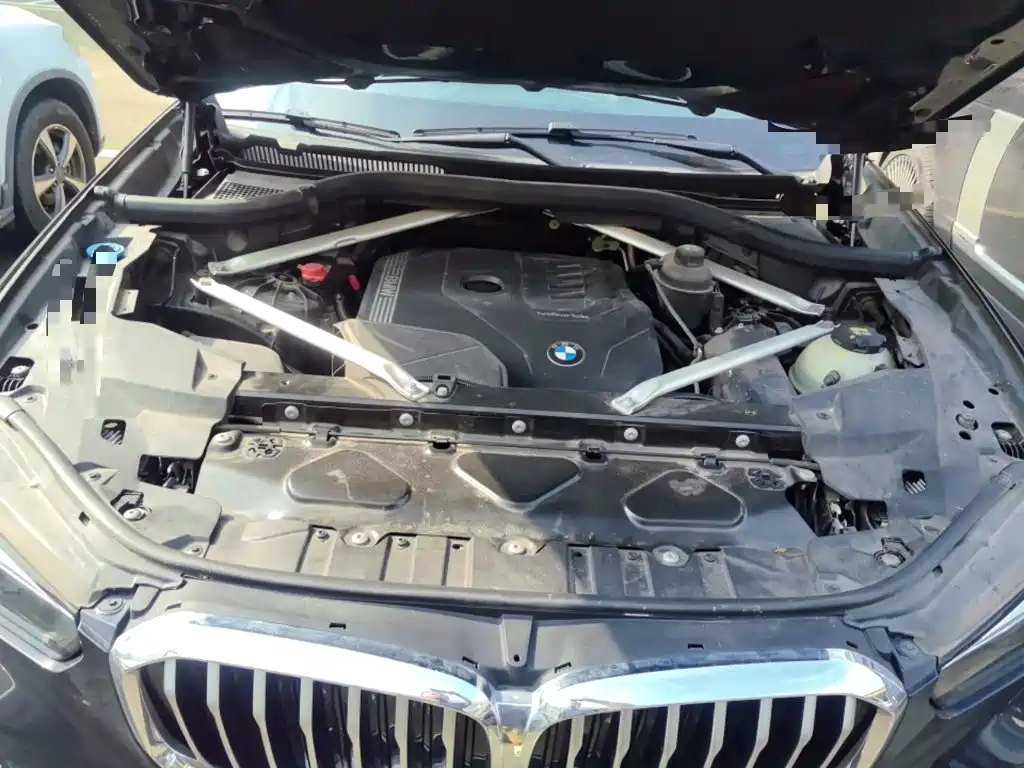 Photo 11 - BMW X5 (Import)