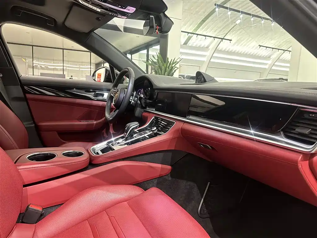 Porsche Panamera 2023 Facelift Panamera 2.9T Platinum Edition фото 18