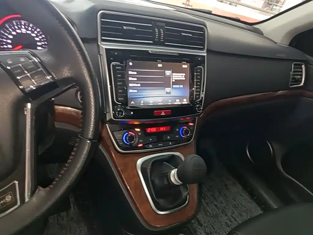 Haval H6 2017 Red Label Sport 1.5T Manual 2WD Elite фото 13