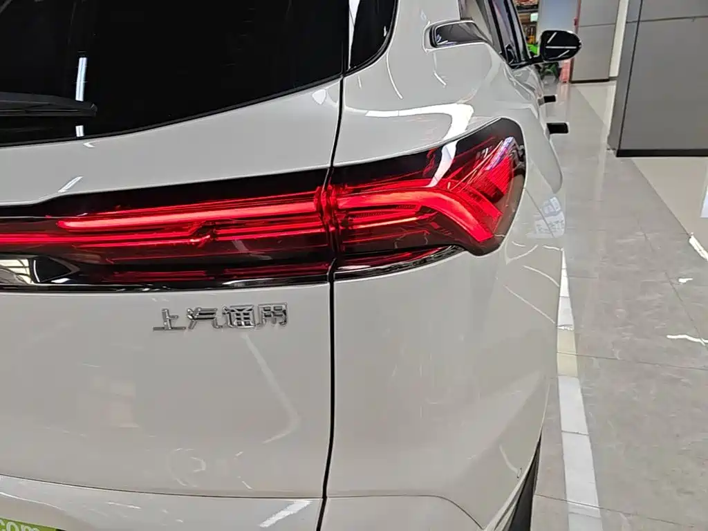 Buick E5 2024 2023 Premium Standard Range Edition