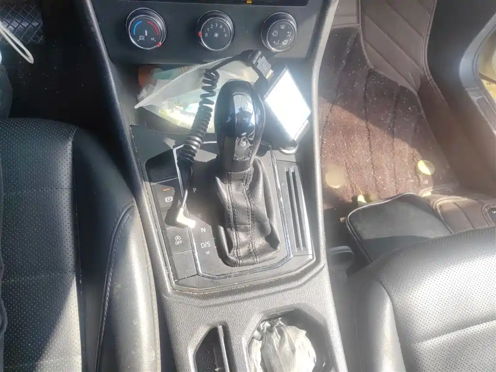 Volkswagen Lavida 2021 1.5L Auto Comfort Edition фото 7