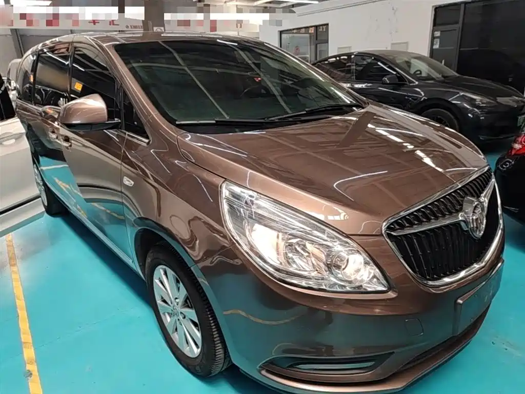 Buick GL8 2018 28T Luxury Model China VI фото 4