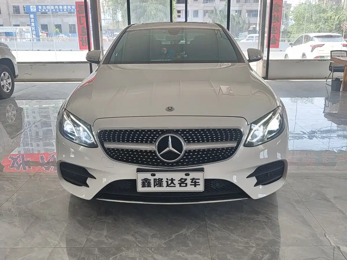 Mercedes-Benz E-Class 2018 Facelift E 200 L Sport фото 2