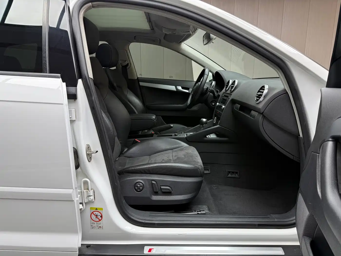 Audi A3 (Import) 2013 Sportback 35 TFSI Luxury фото 16