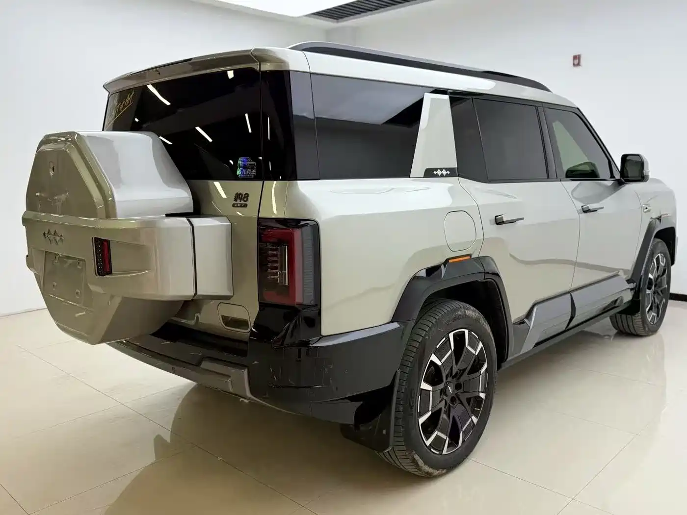 FANG CHENG BAO LEOPARD 8