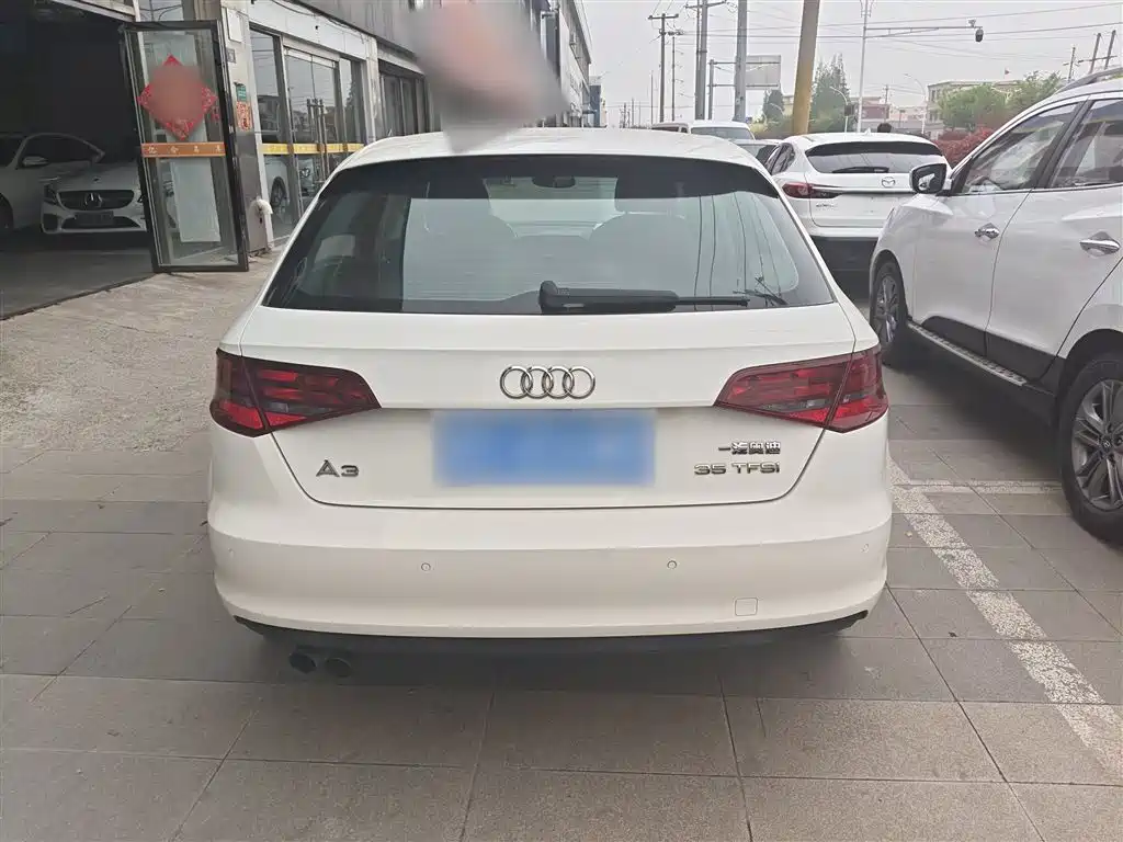 Audi A3 2014 Sportback 35 TFSI Automatic Fashion фото 6