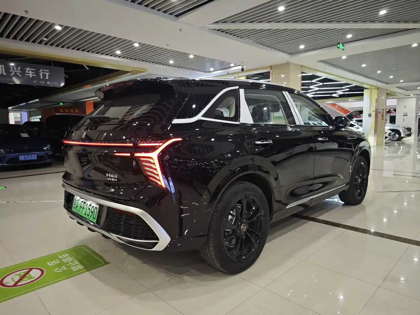 Hongqi HS3 PHEV 2025 PHEV 115km Power Edition фото 5
