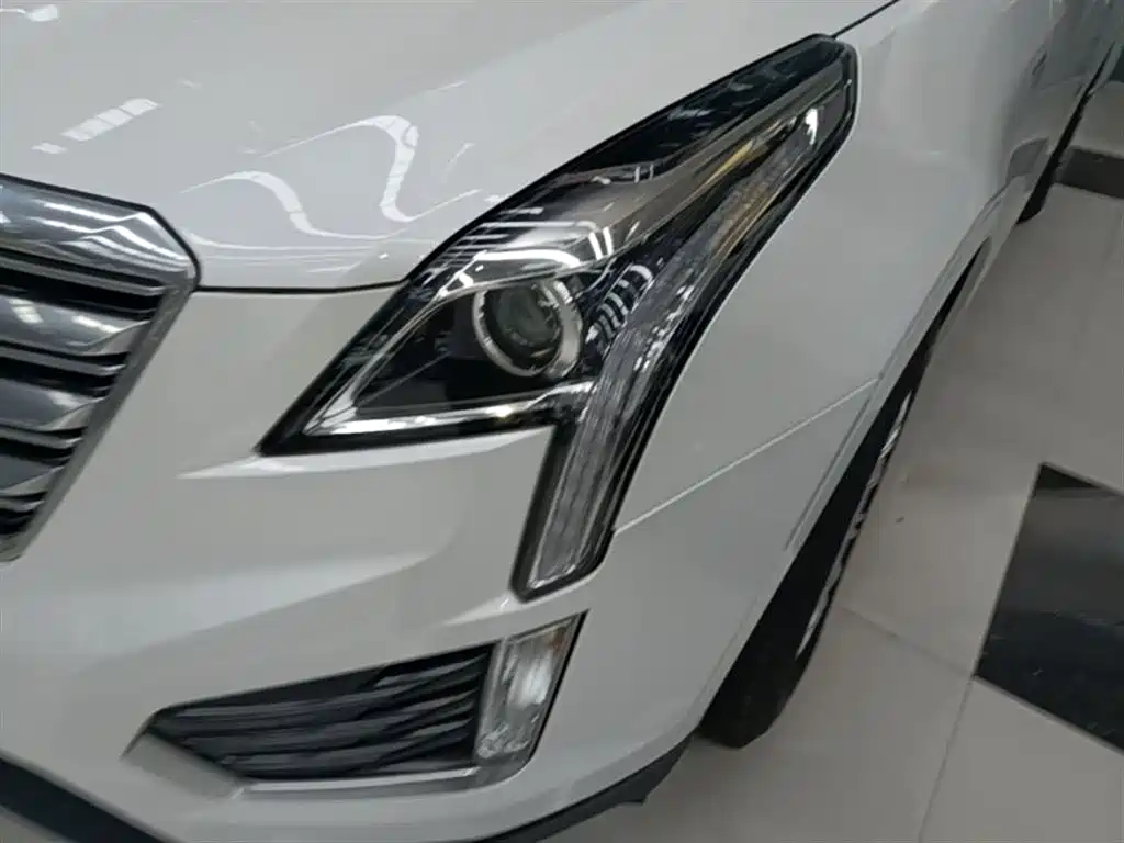 Cadillac XT5 2018 28E AWD Technology Model фото 24