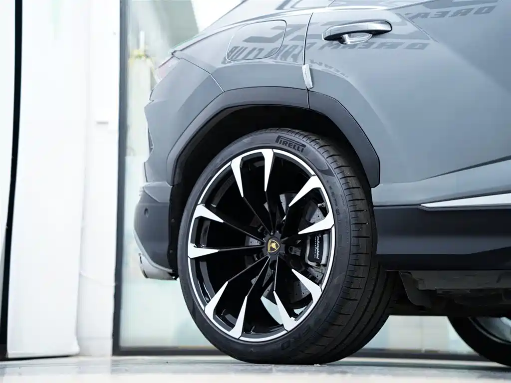 Lamborghini Urus 2018 4.0T V8 фото 56