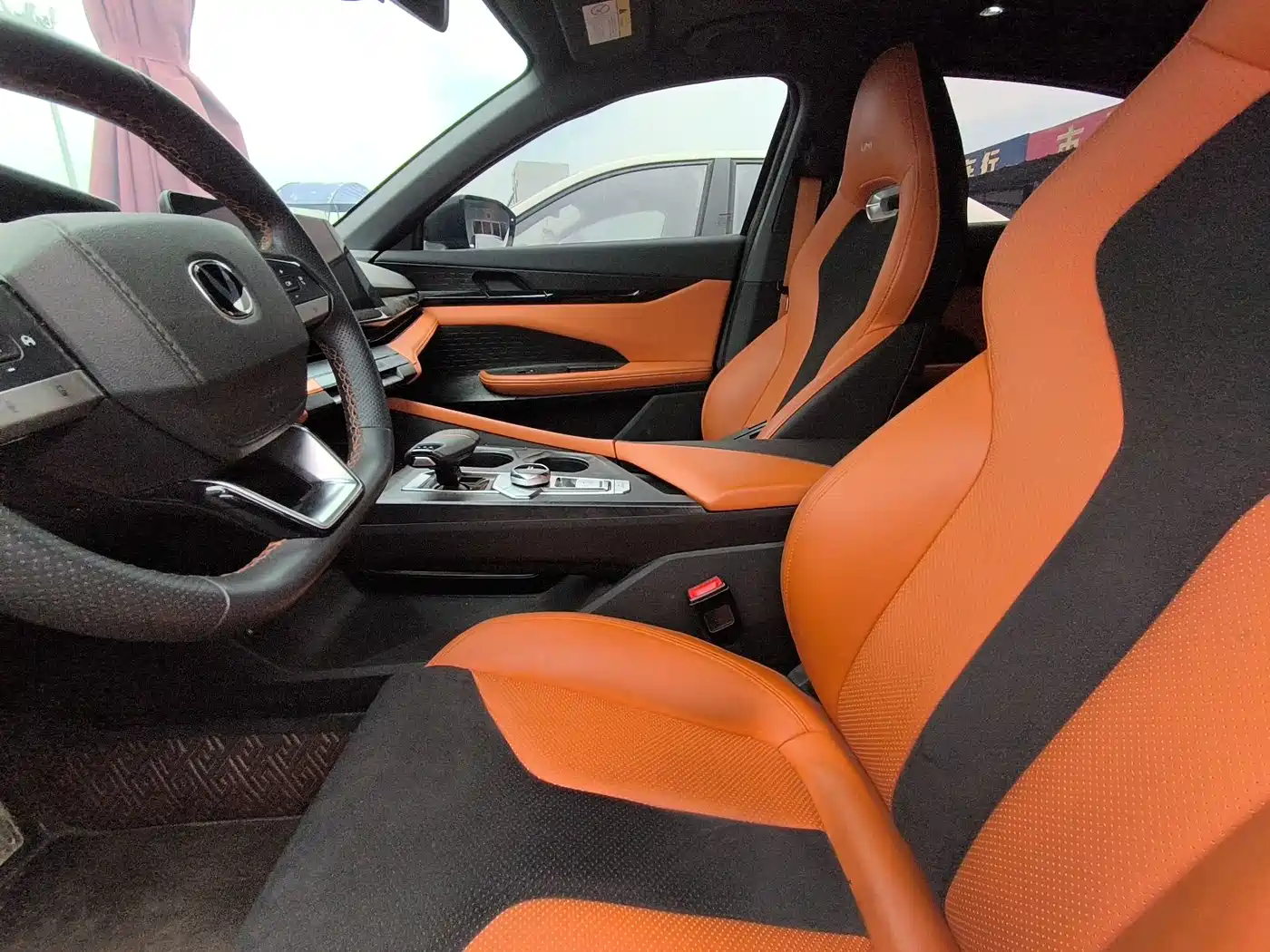 CHANGAN UNI-V
