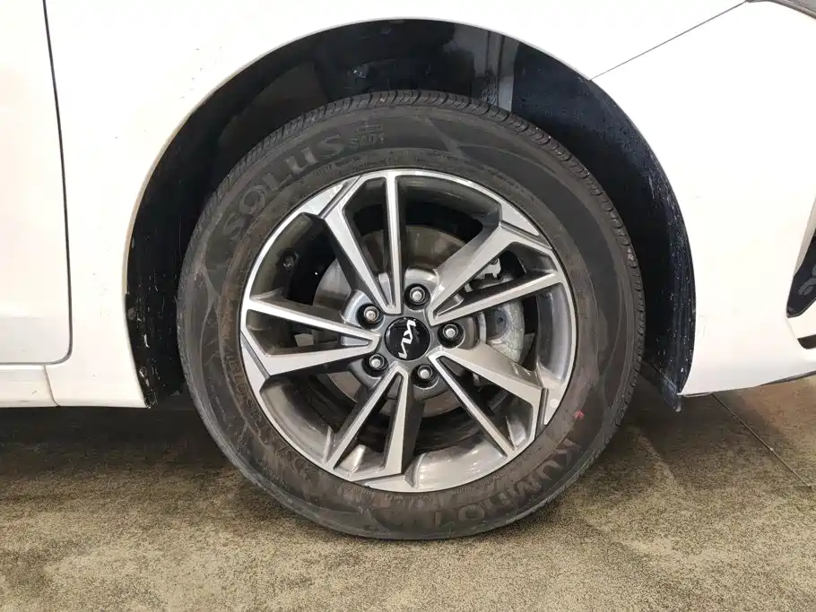 Kia K3 2025 2024 1.5L CVT Comfort Premium Edition