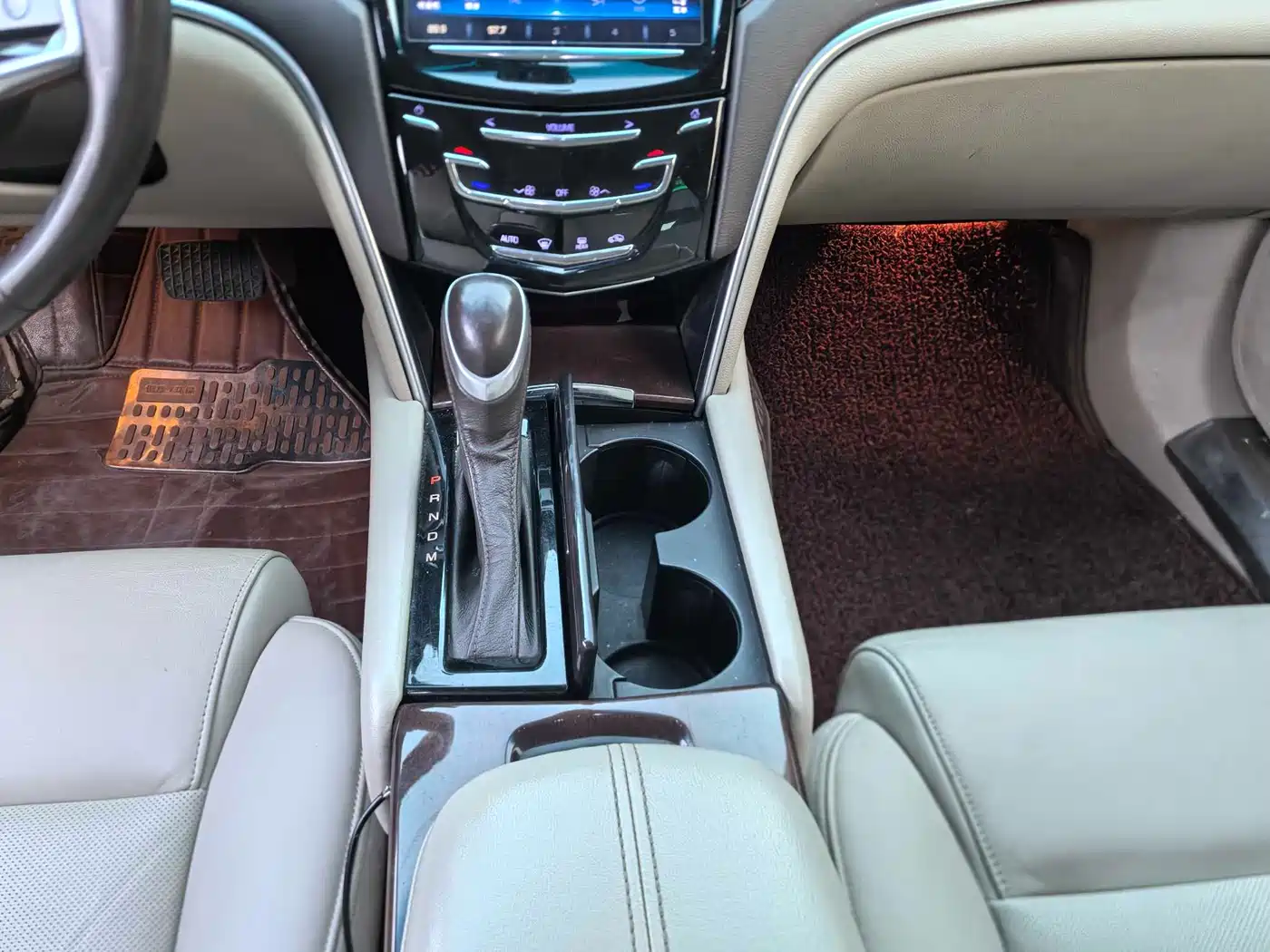 Cadillac XTS 2016 28T Luxury фото 8