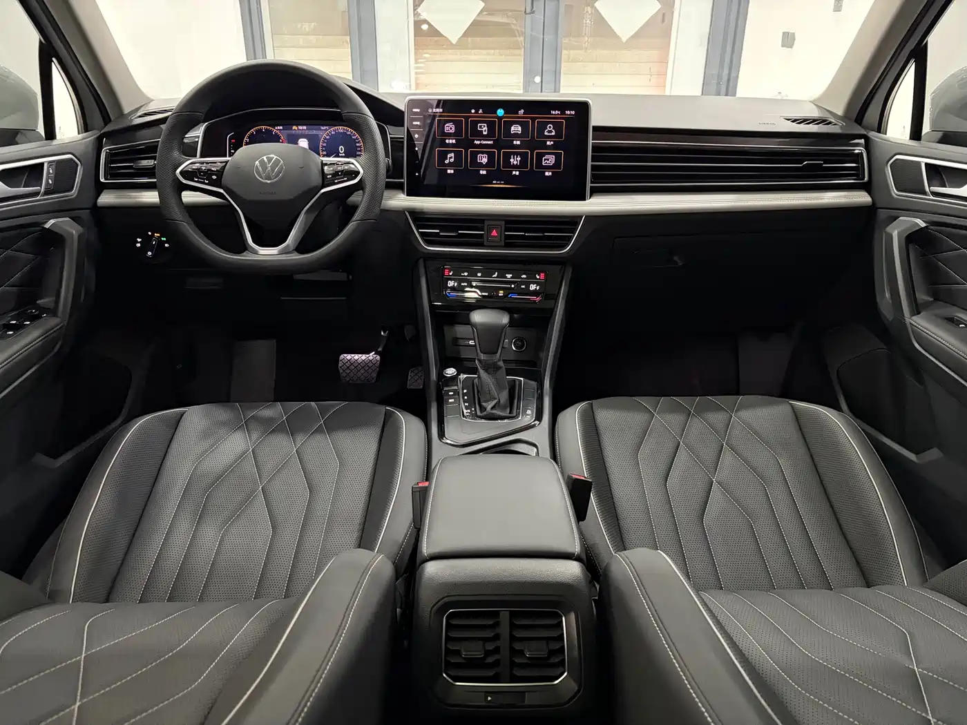Volkswagen Tiguan L 2023 280TSI 2WD Trend Limited Edition фото 11