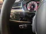 Фото 12 - Audi A8