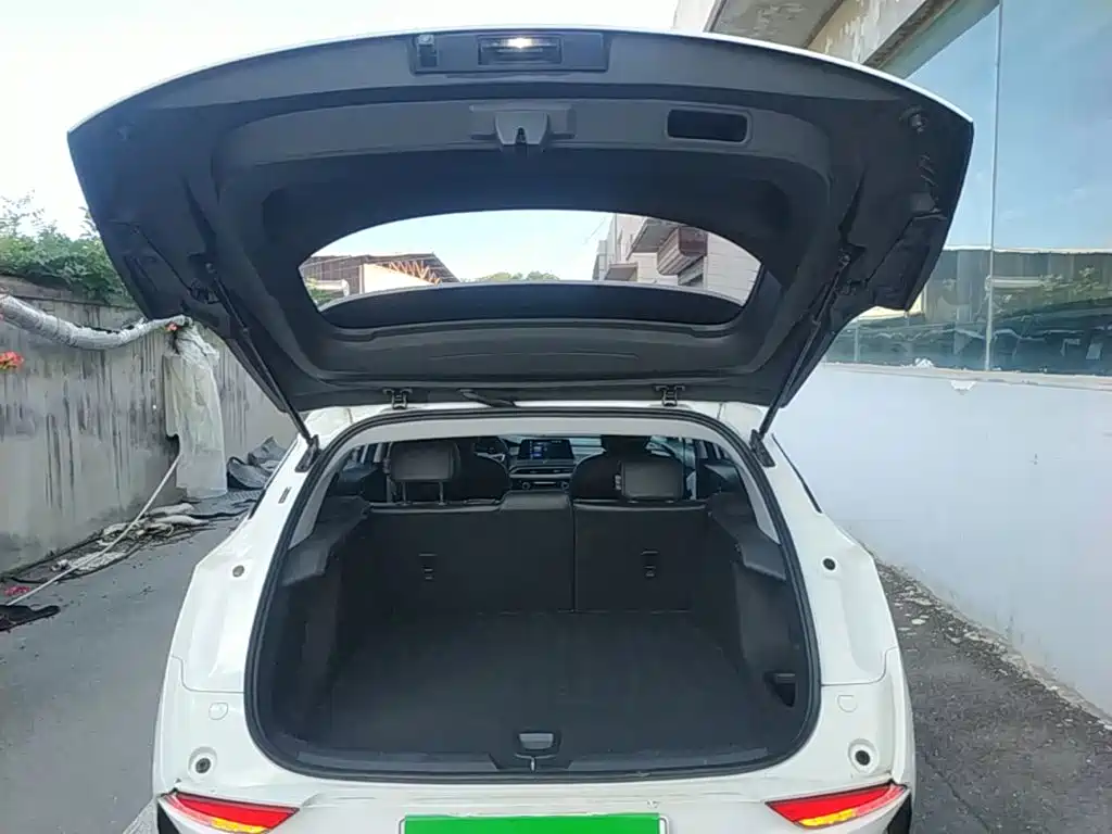 Buick Velite 6 2020 2019 Connected Smart Edition