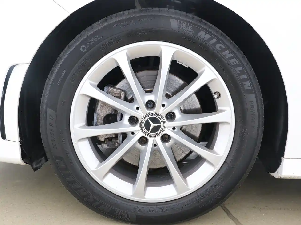 Mercedes-Benz A-Class 2020 A 200 L Sport Sedan фото 11