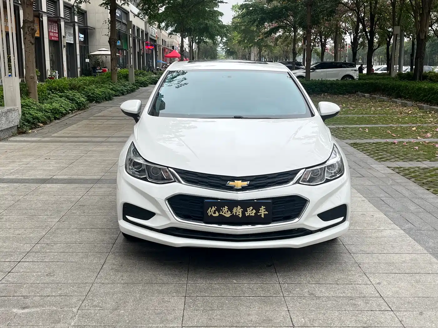 Chevrolet Cruze 2018 320 Automatic Pioneer Sunroof Edition фото 2