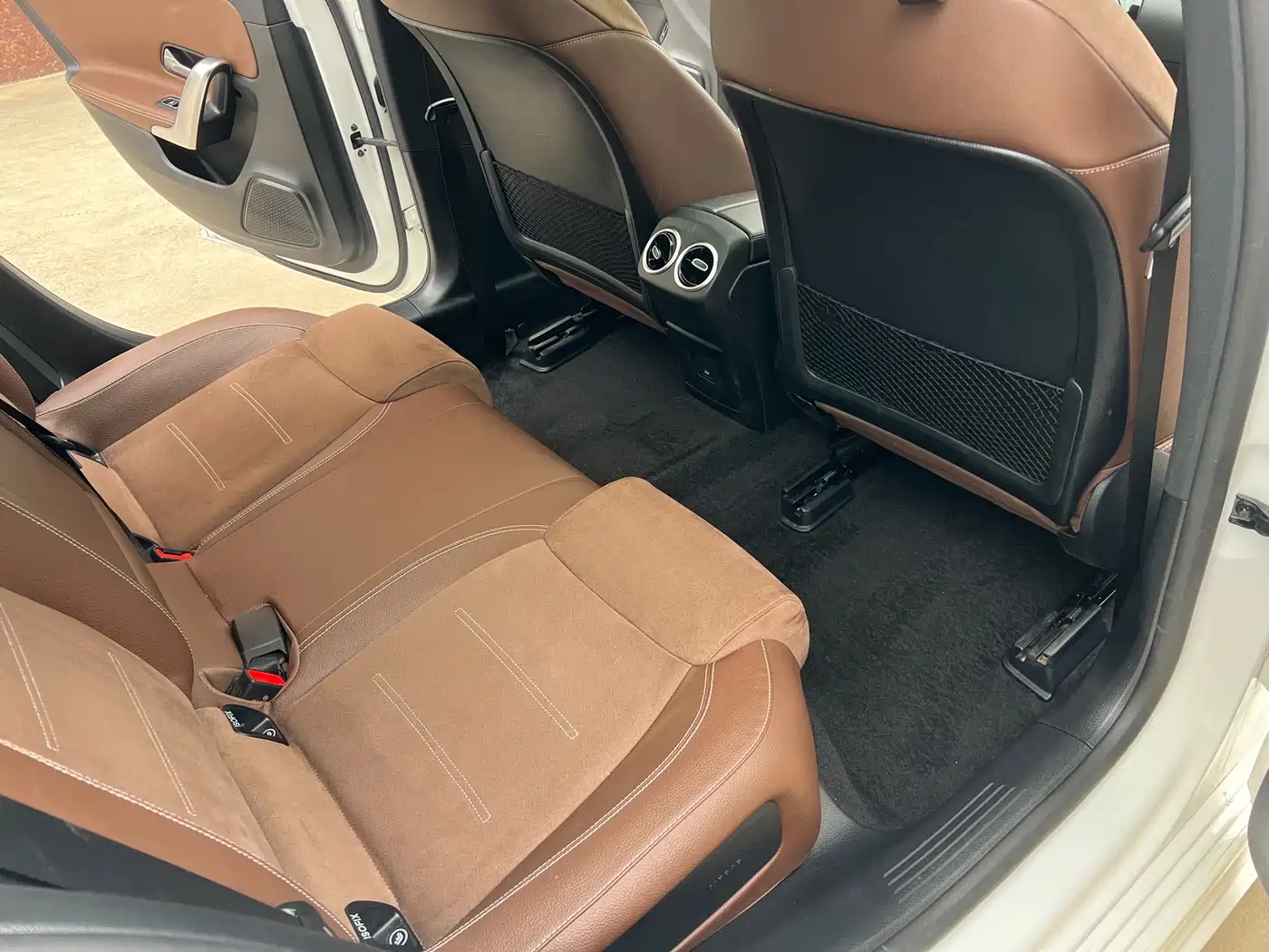 Mercedes-Benz A-Class 2023 A 200 L Fashion фото 11