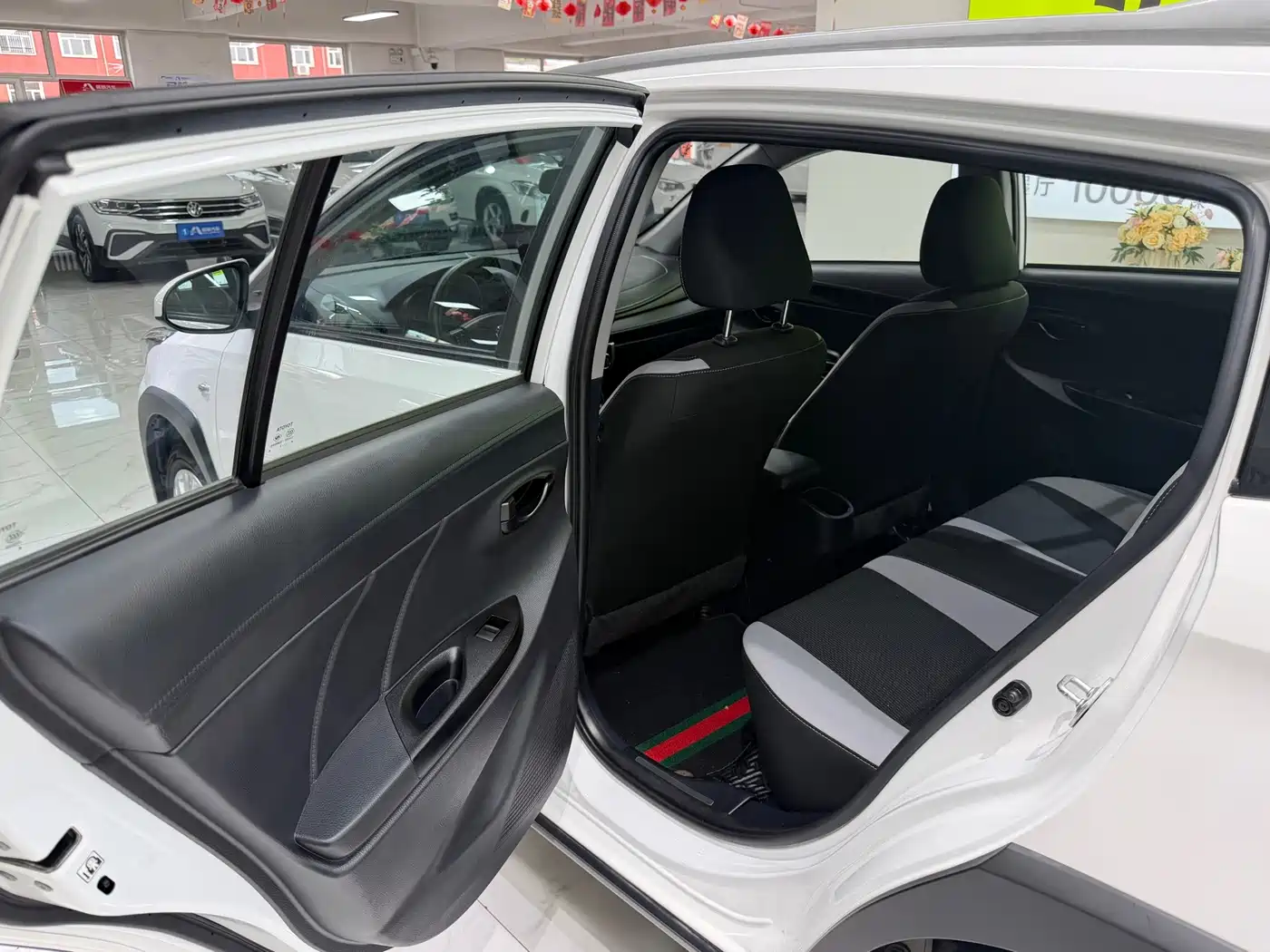 Toyota Yaris, миниатюра 17