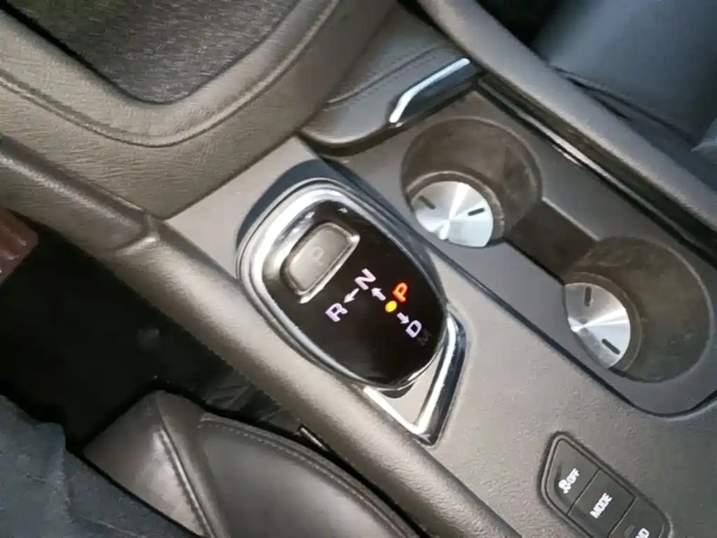 Cadillac XT5 2018 28T 4WD Luxury фото 13