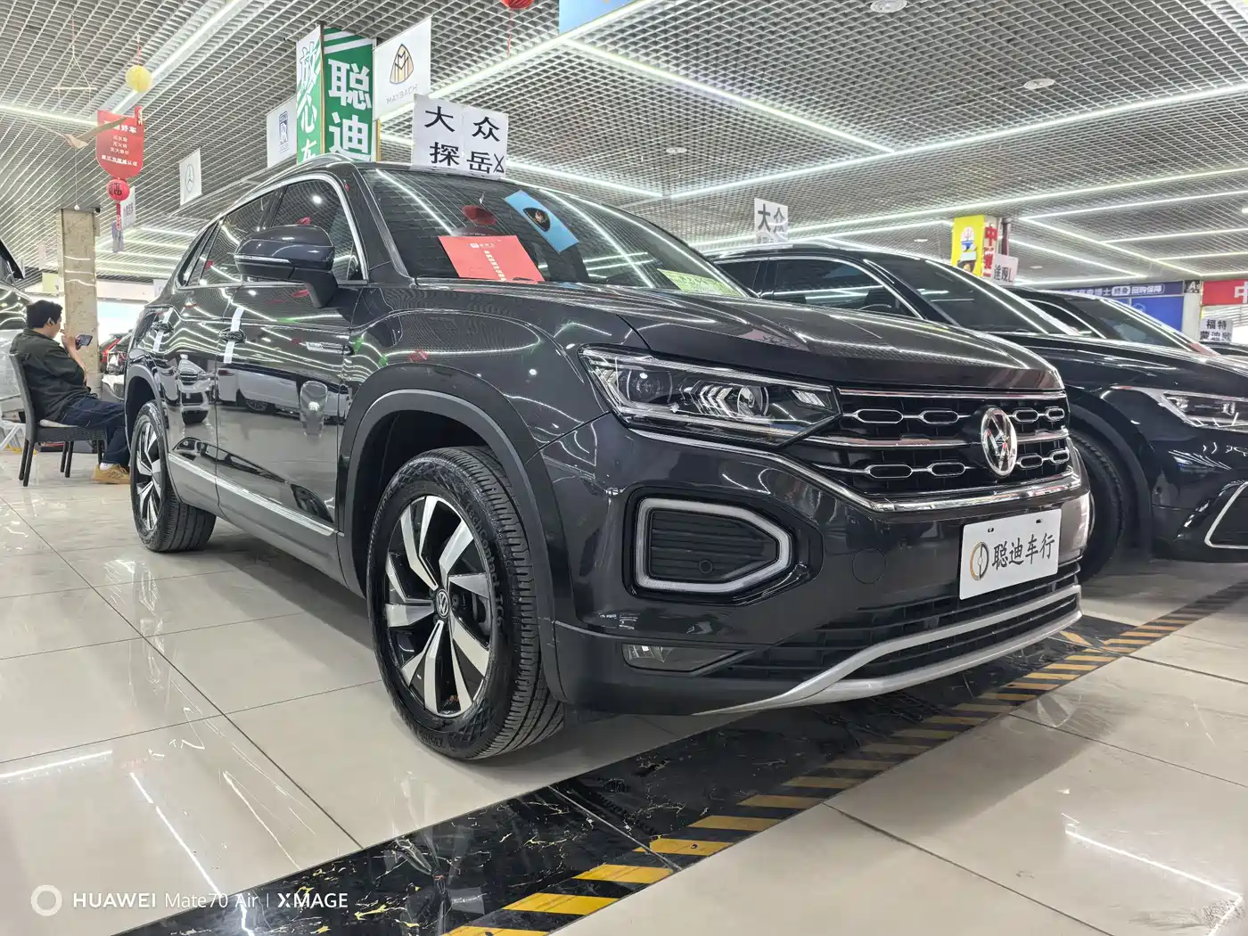 Volkswagen Tayron 2022 330TSI 2WD Luxury Smart Connect Plus фото 3