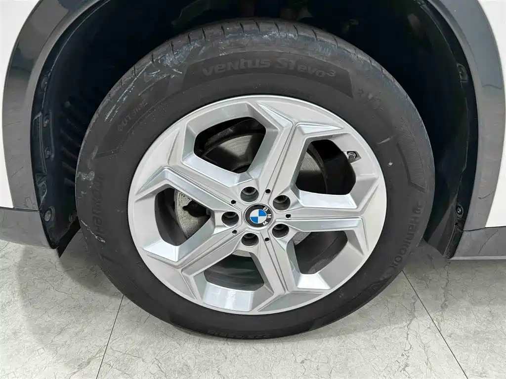 BMW X1 2023 sDrive20Li X Design Package фото 20