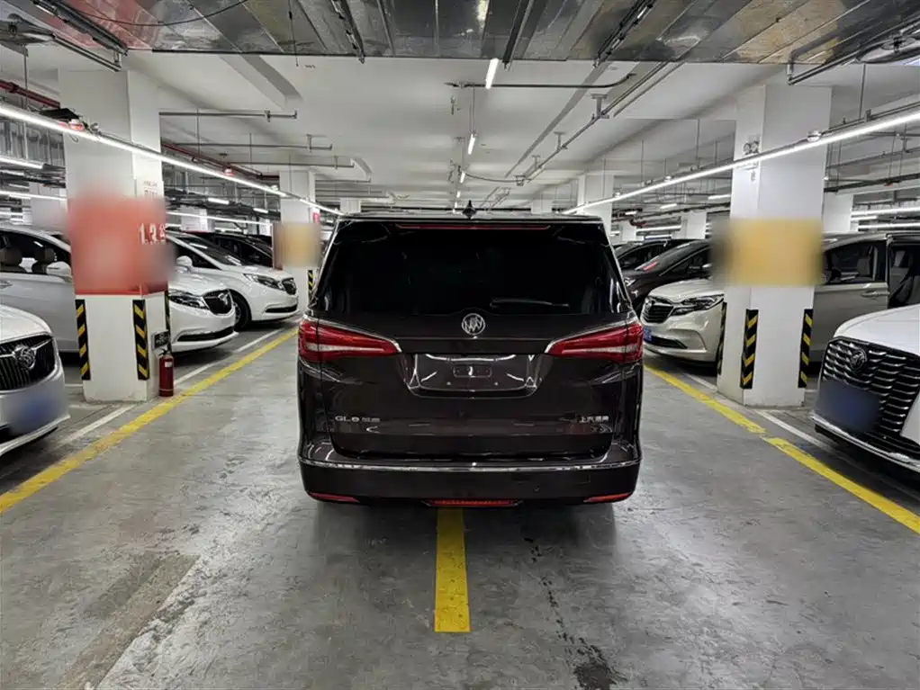 Buick GL8 2017 ES 28T Flagship China V фото 6