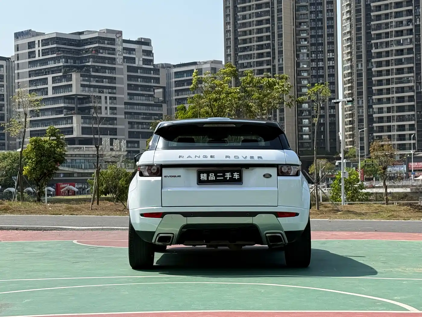 Land Rover Range Rover Evoque (Import) 2015 2.0T 5-door Dynamic Edition фото 5