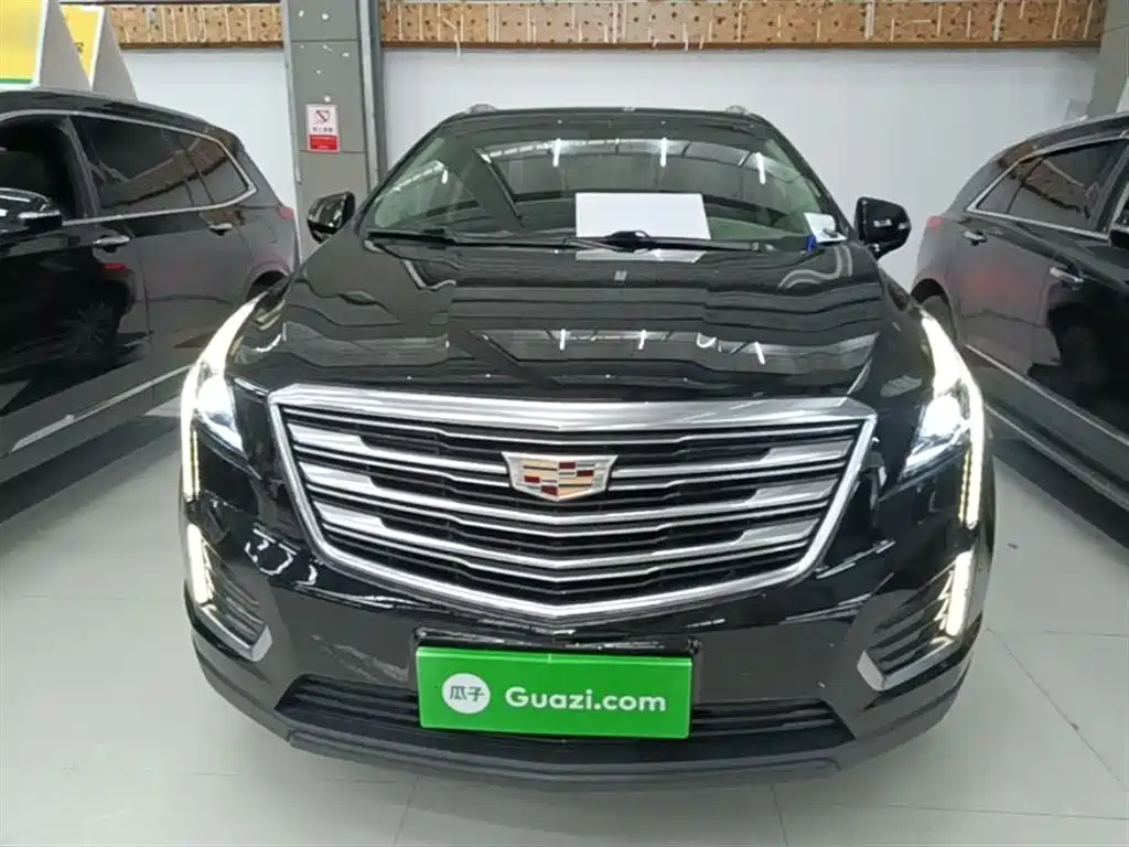 Cadillac XT5 2018 28T 4WD Luxury фото 3