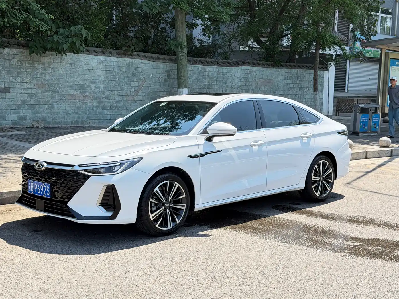 CHERY ARRIZO 8