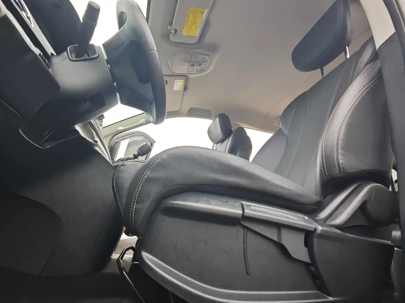 SAIC Maxus Maxus G20 2024 2023 ES 2.0T Diesel Manual Value Touring Edition