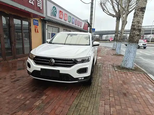 VOLKSWAGEN T ROC EXPLORING SONGS