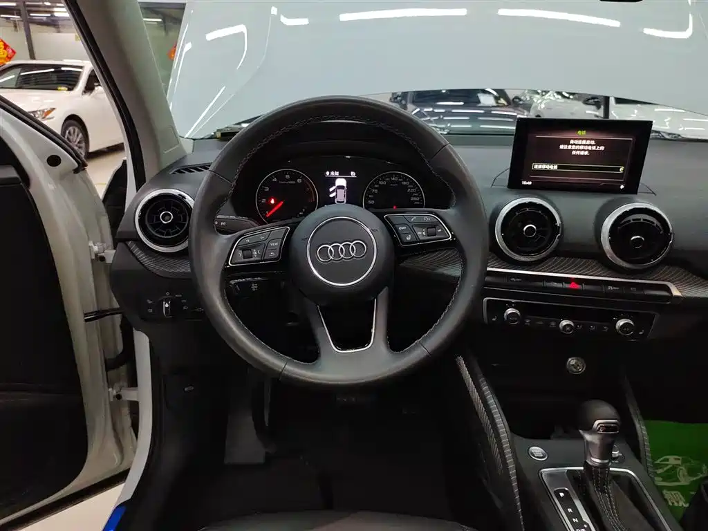Audi Q2L 2024 35TFSI Fashion Sport фото 7