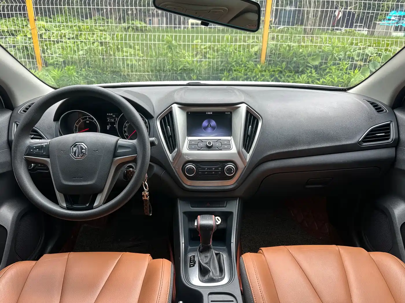 MG GT 2017 2016 Model 1.5L Automatic Premium Luxury Edition