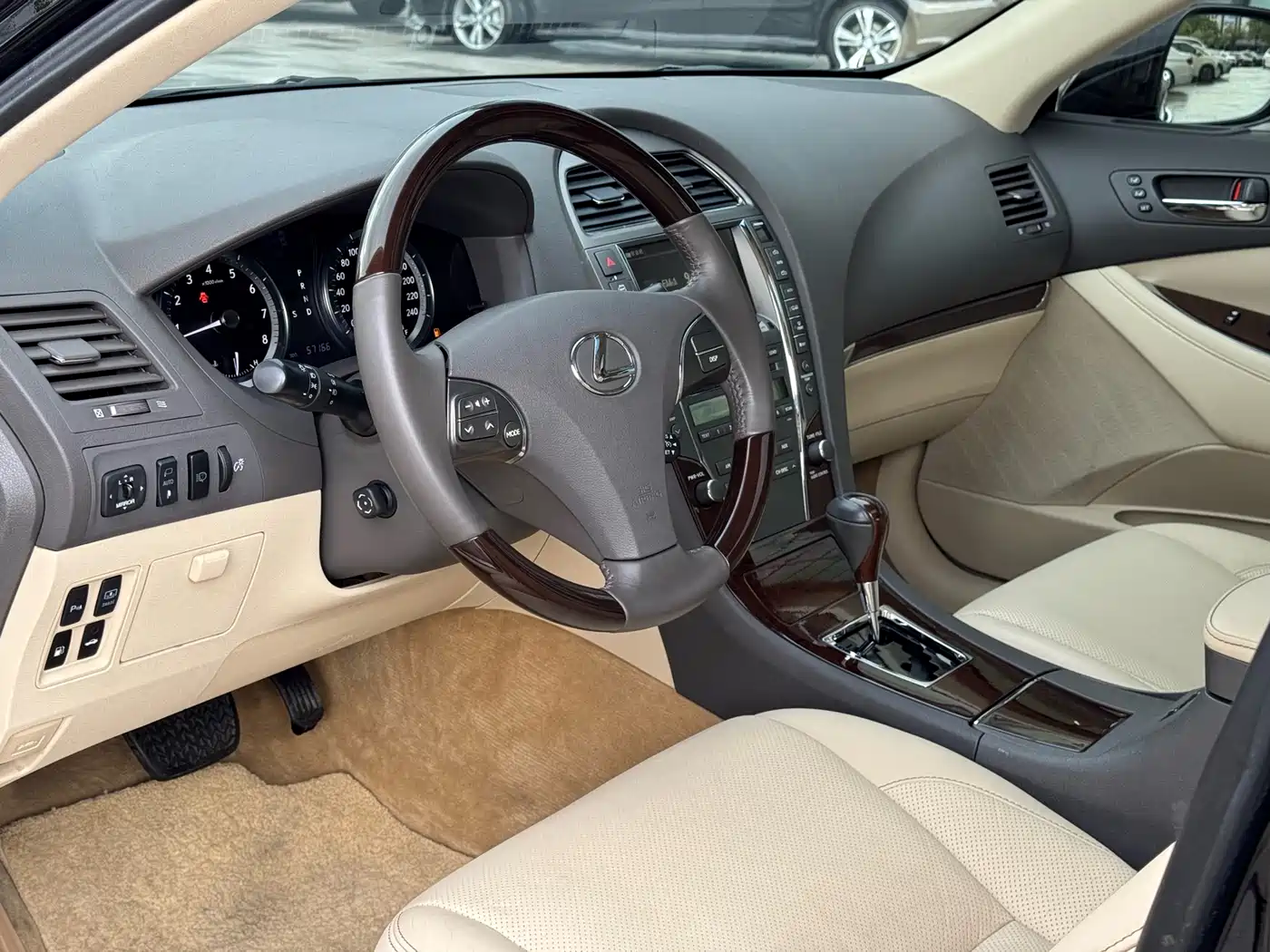 Lexus ES 2010 350 Luxury Edition фото 12