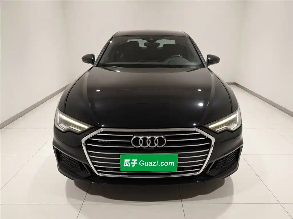 Audi A6L 2021 45 TFSI quattro Exclusive Sport фото 3