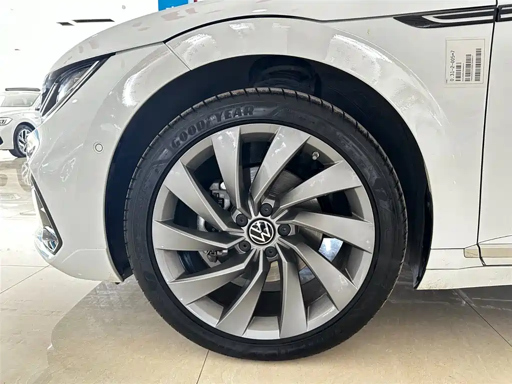 Volkswagen FAW-Volkswagen CC 2025 380TSI Eye-catching Shared Edition фото 32