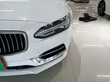 Фото 24 - Volvo S90