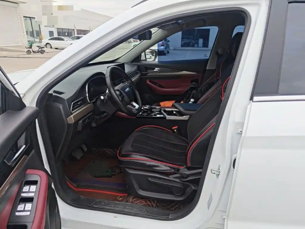 Jetour X70 2024 2024 1.5T DCT Glory PRO 5-seater