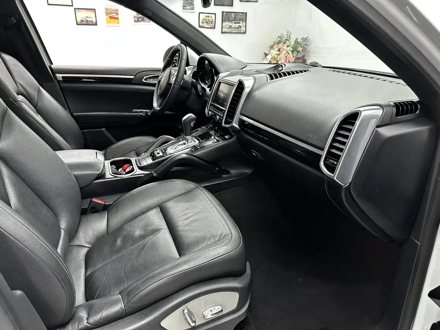 Porsche Cayenne 2011 Cayenne 3.0T фото 18